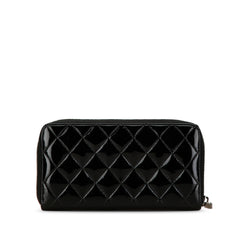 Quilted Patent Brilliant Zip Around Wallet_2