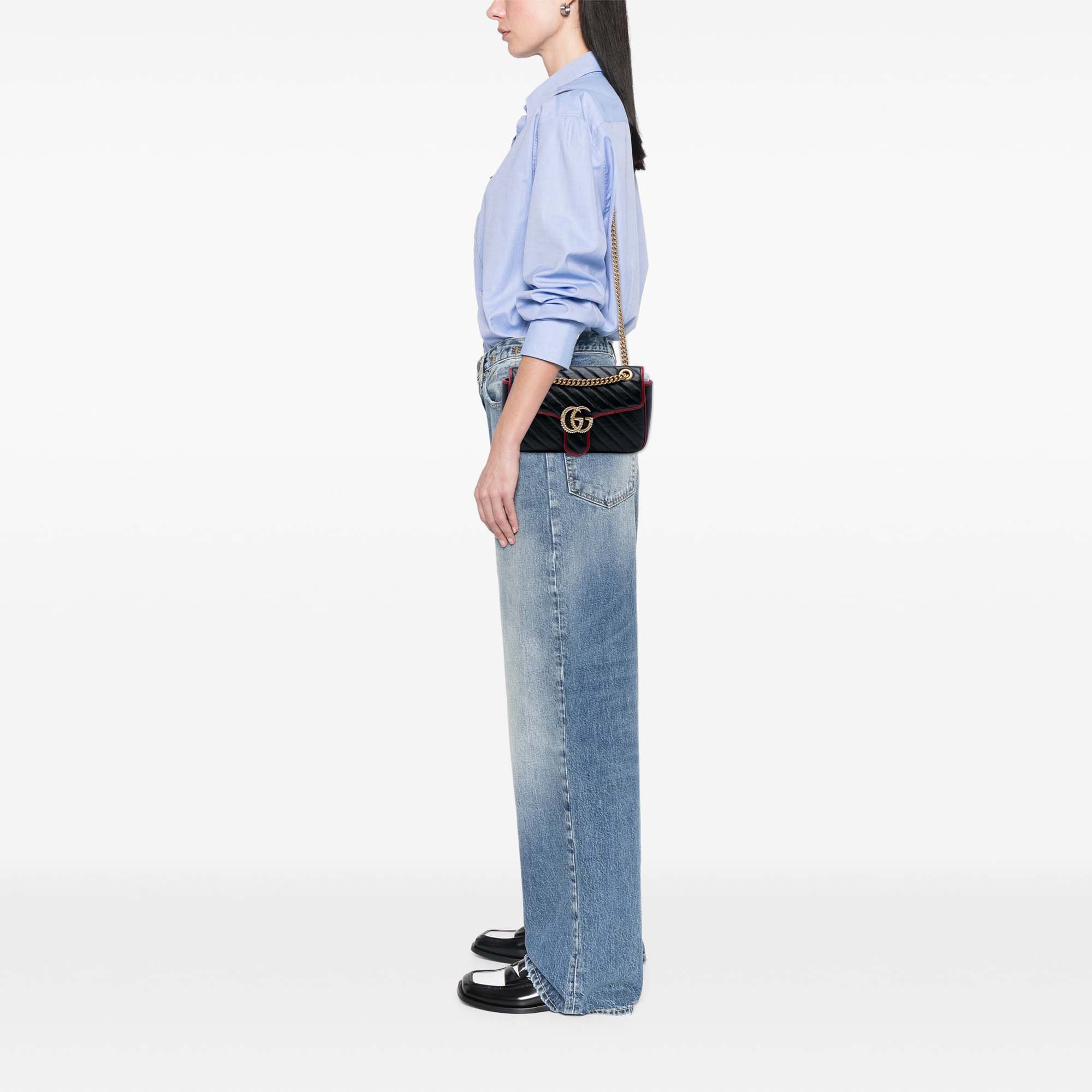 Medium GG Marmont Matelasse Diagonal Leather Torchon Shoulder Bag