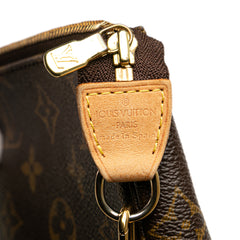 Monogram Pochette Accessoires