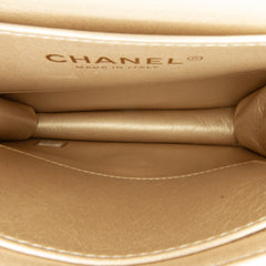 Small Chic Pearls Flap