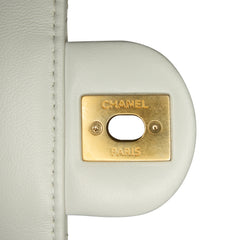 Small Chic Pearls Flap