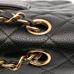 Medium Classic Caviar Double Flap
