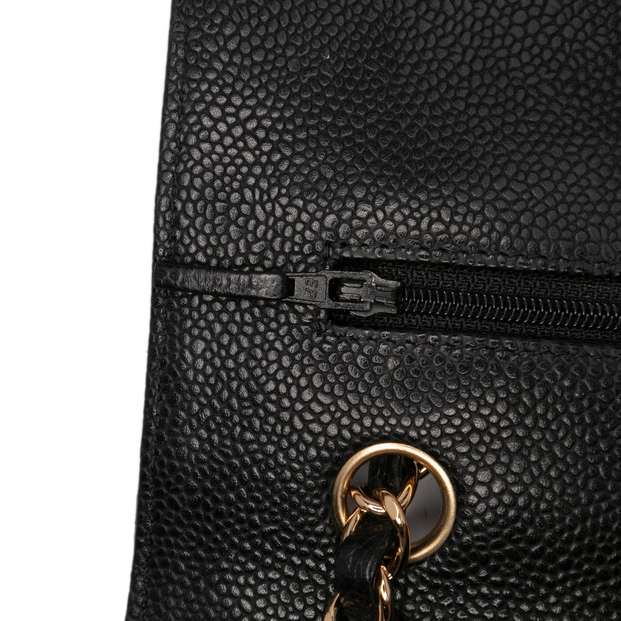 Medium Classic Caviar Double Flap