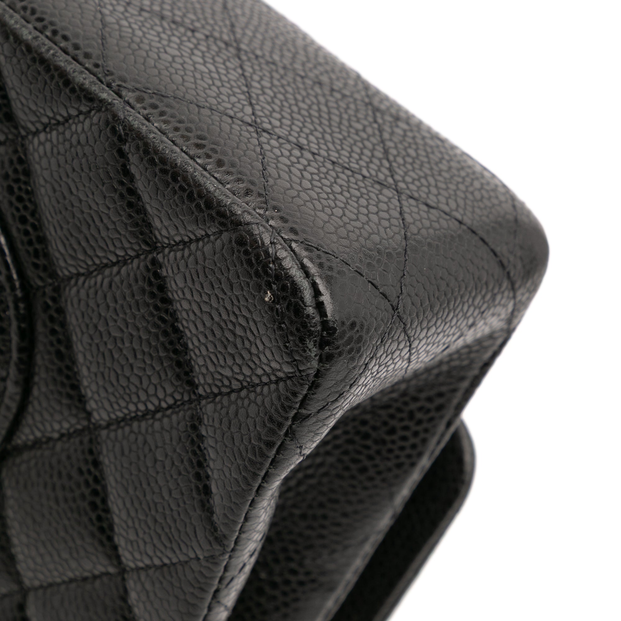 Medium Classic Caviar Double Flap