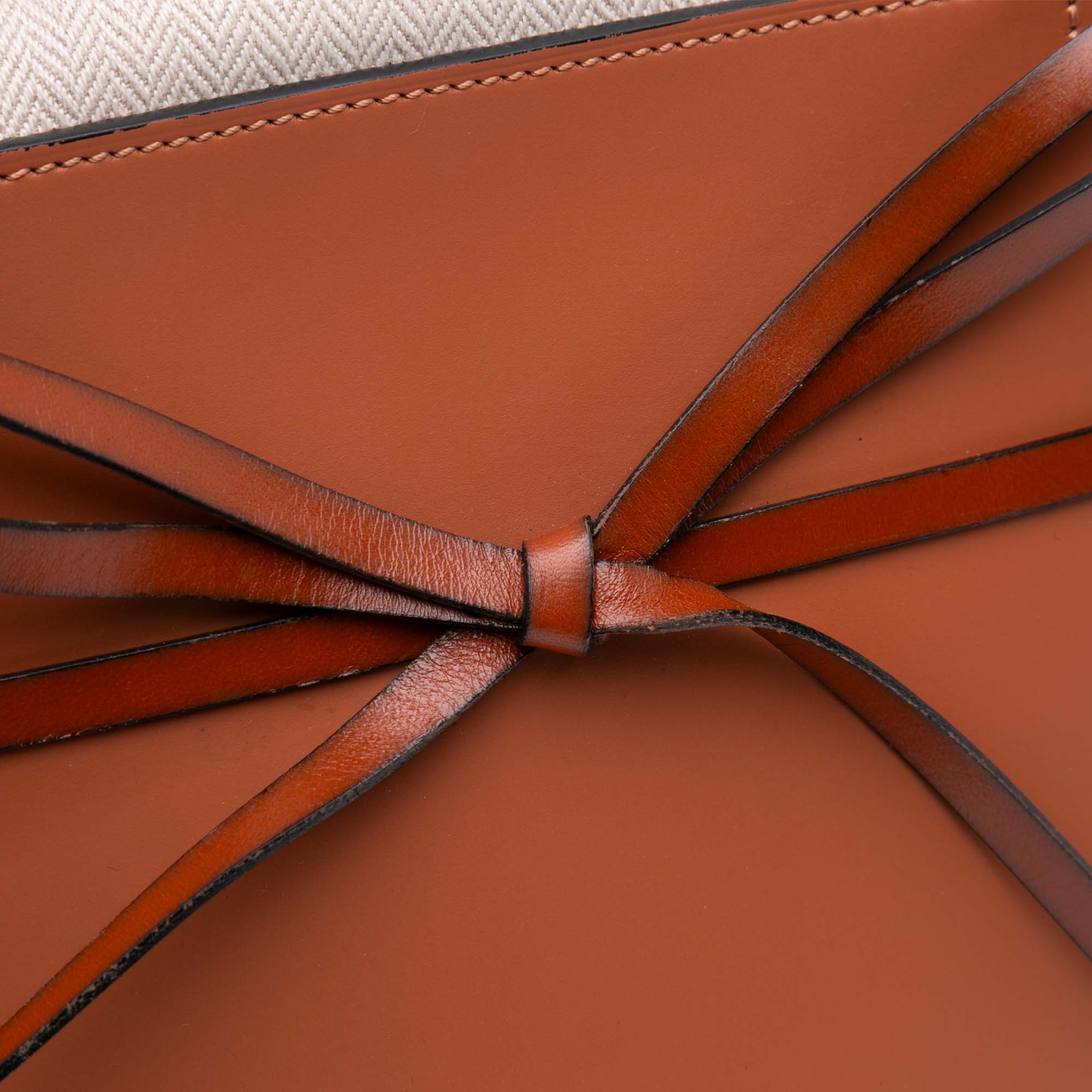 Leather Ikebana Tote