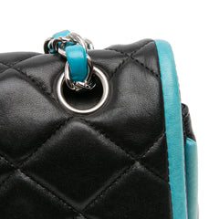 Medium Classic Bicolor Quilted Lambskin Double Flap