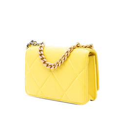 Quilted Lambskin 19 Wallet on Chain