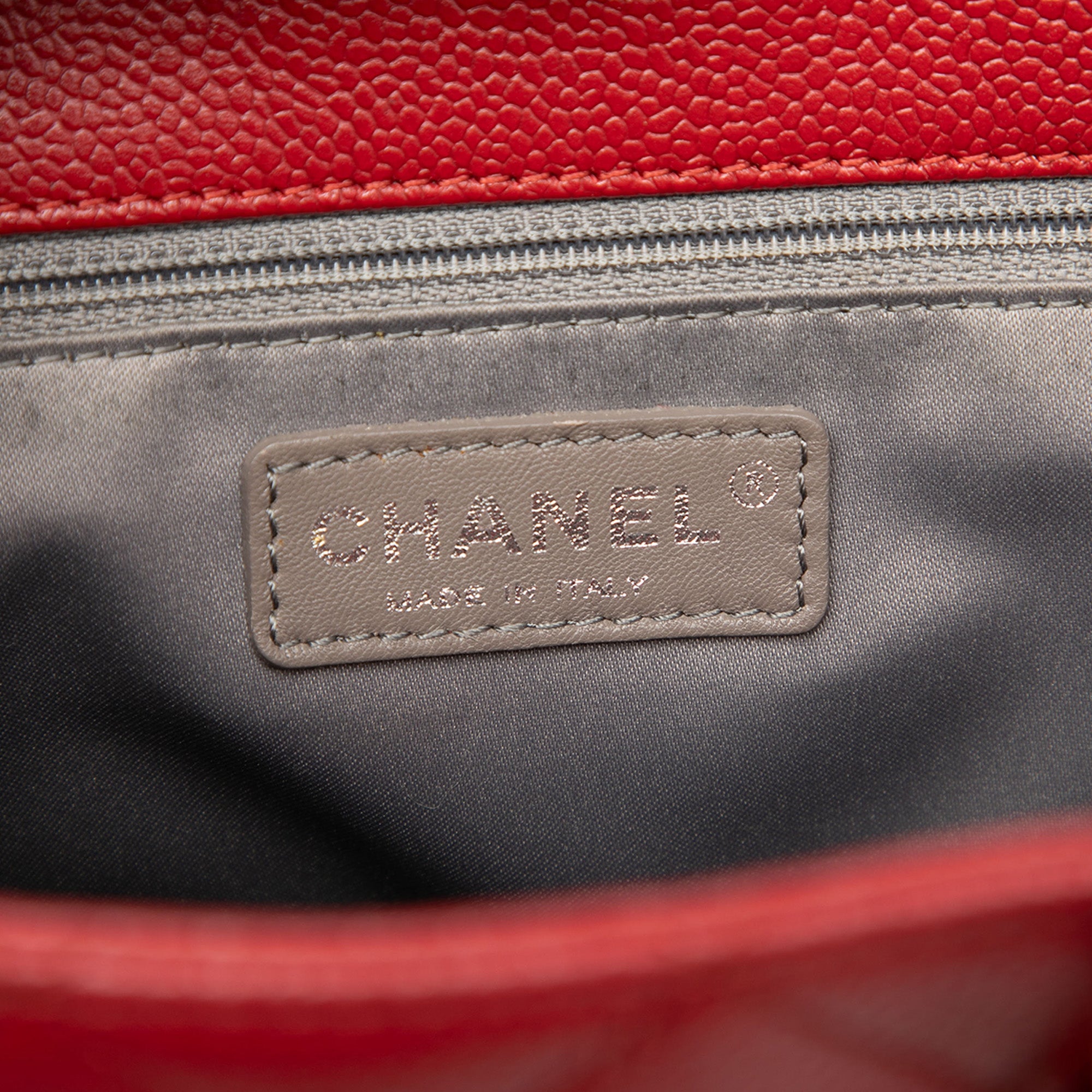 Caviar Vertical Grand Shopping Tote