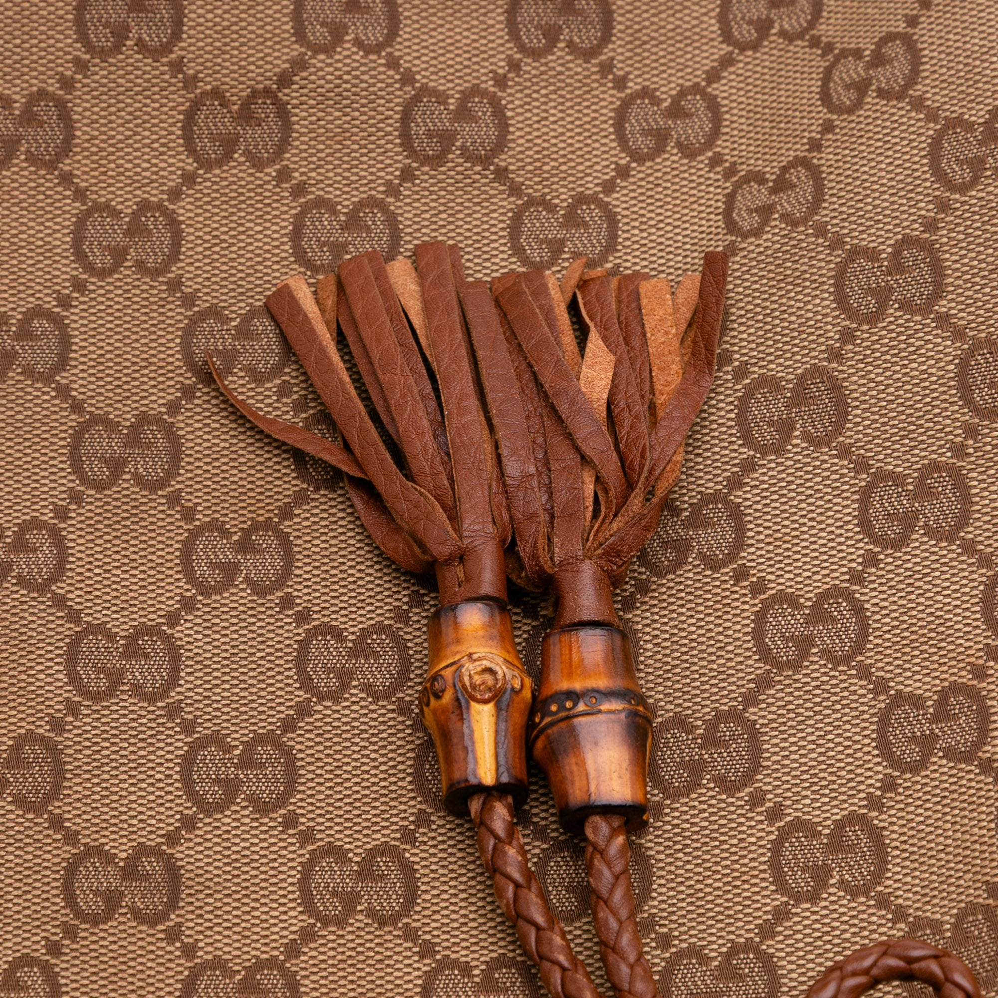 Medium GG Canvas Bella Tote