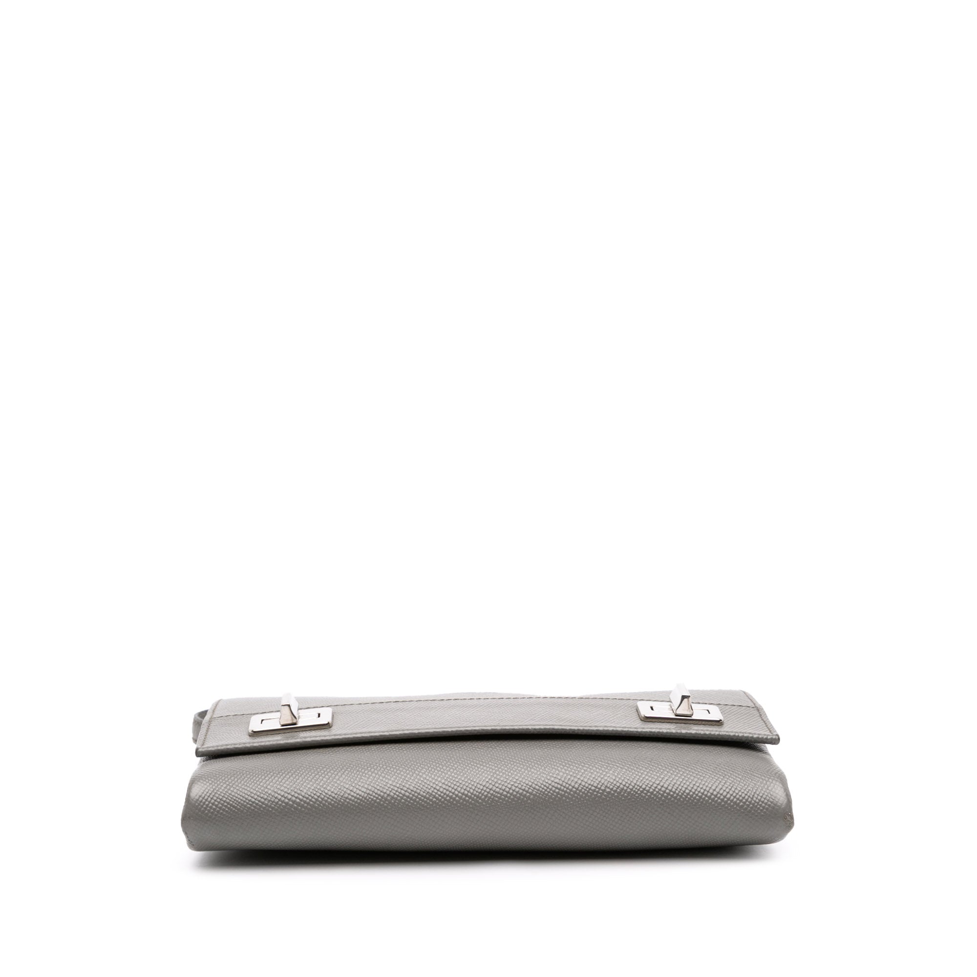 Saffiano Cuir Twist Lock Chain Flap