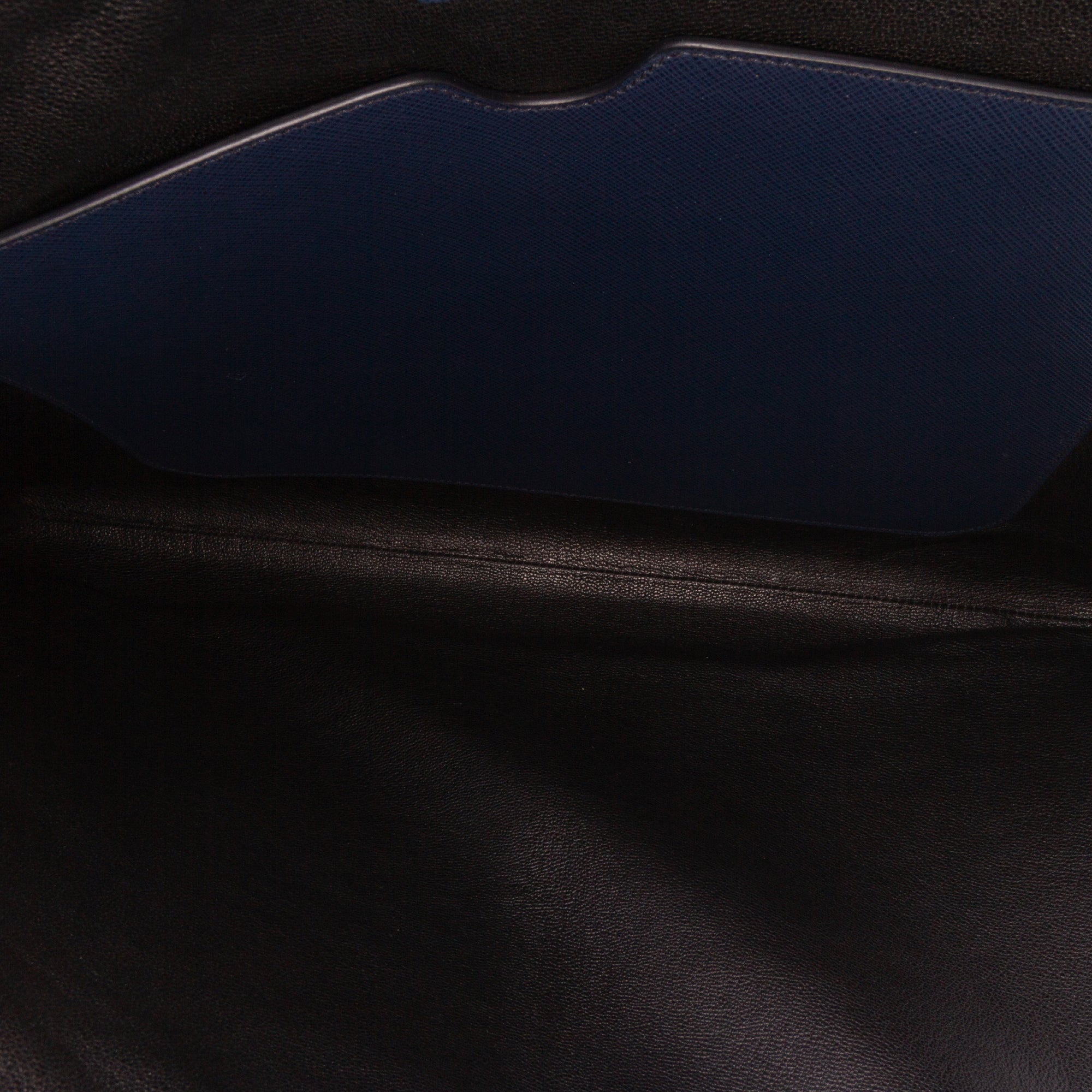 Saffiano Lux Zip Portfolio