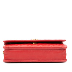 Quilted Lambskin 19 Wallet on Chain