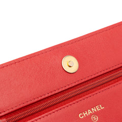 Quilted Lambskin 19 Wallet on Chain