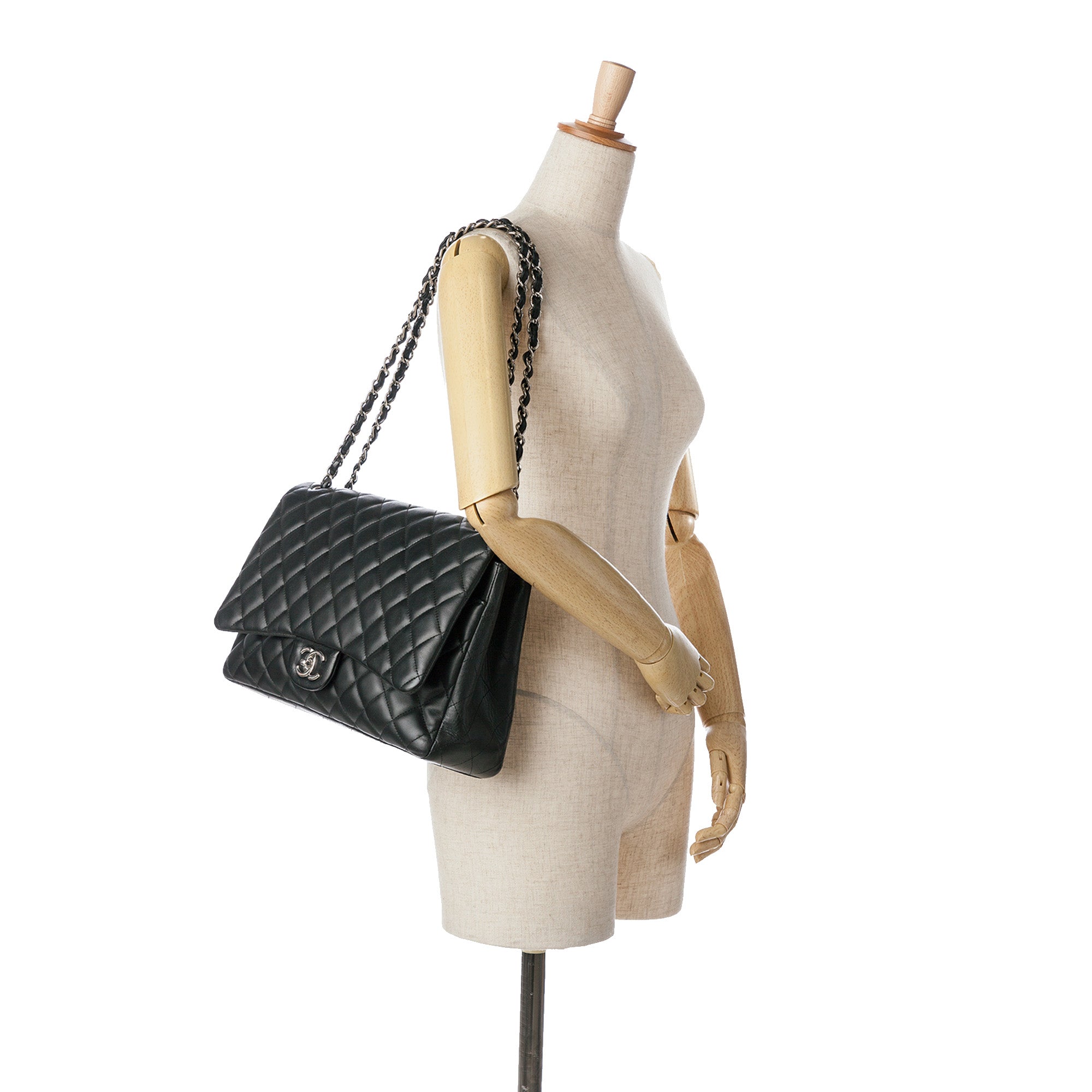 Maxi Classic Lambskin Double Flap