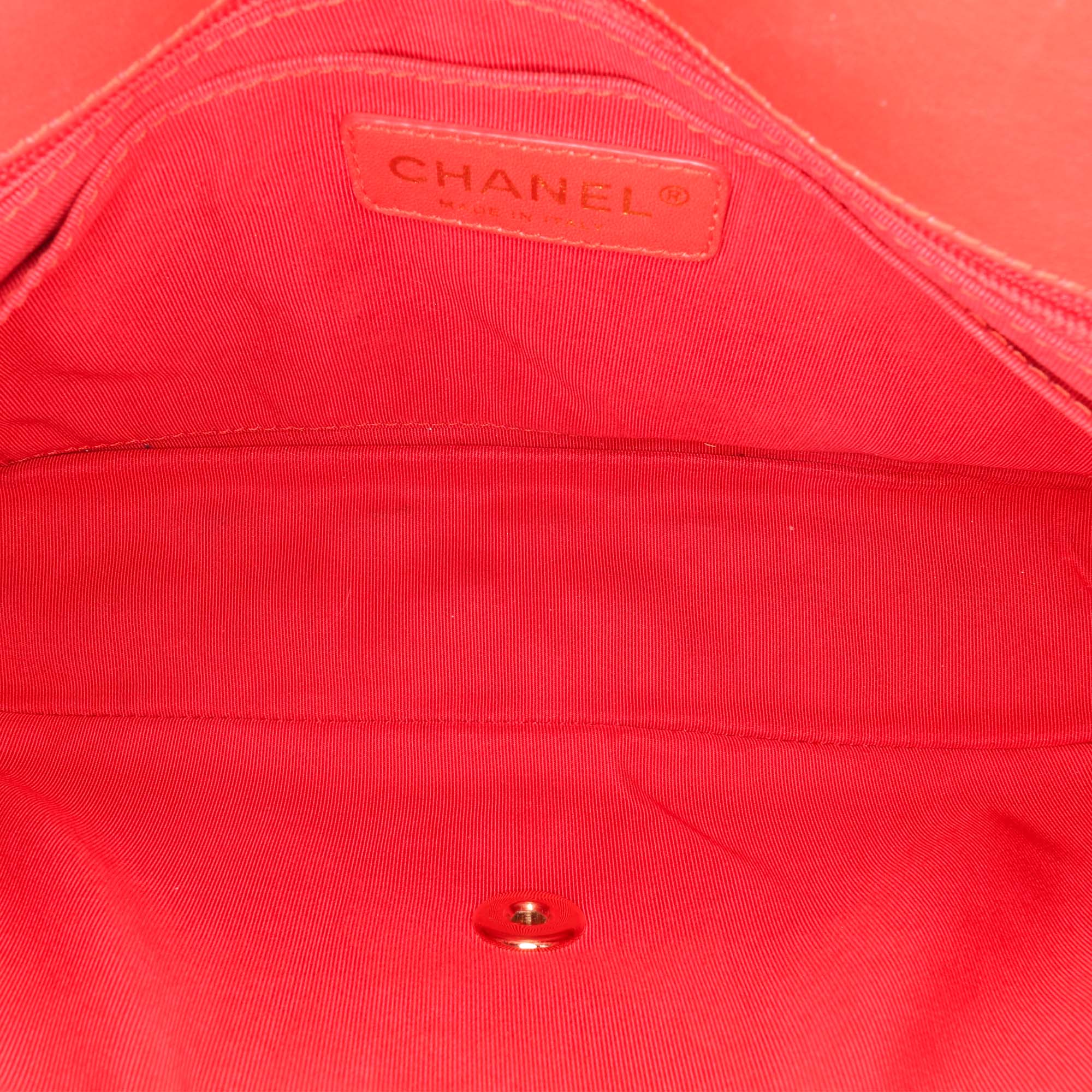 Medium Classic Patent Valentines Heart Charms Single Flap
