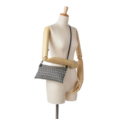 Zucchino Canvas Pochette Crossbody