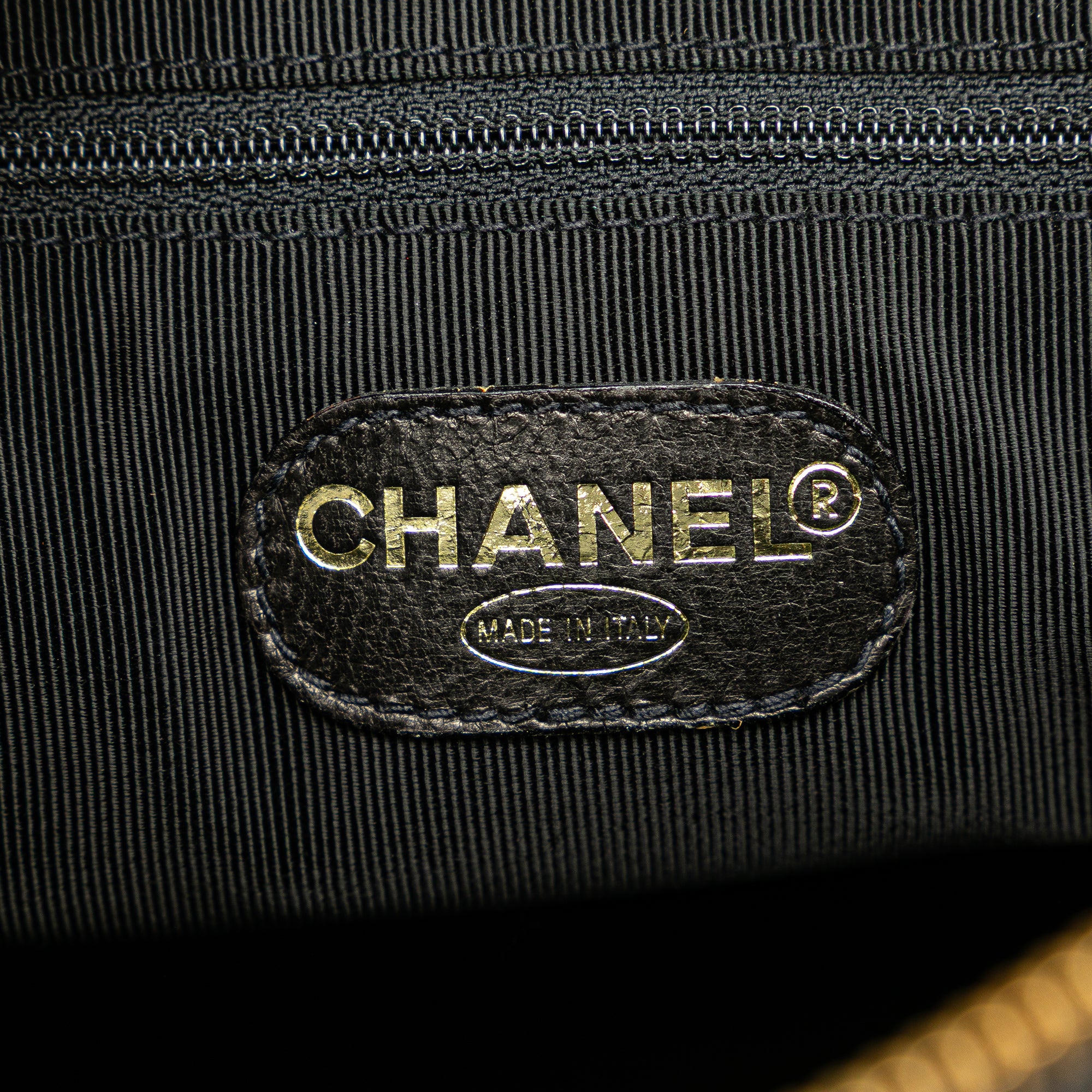 Caviar Logo Shoulder Bag