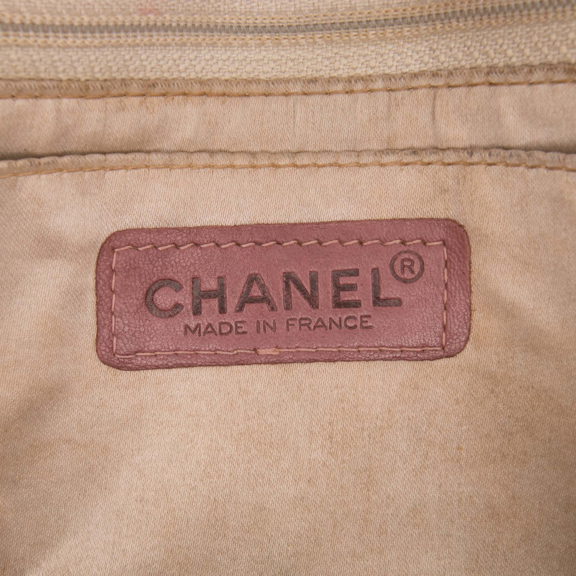 Medium New Travel Line Nylon Single Flap