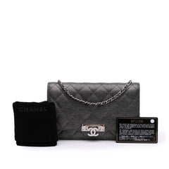 Quilted Metallic Caviar Golden Class Wallet On Chain