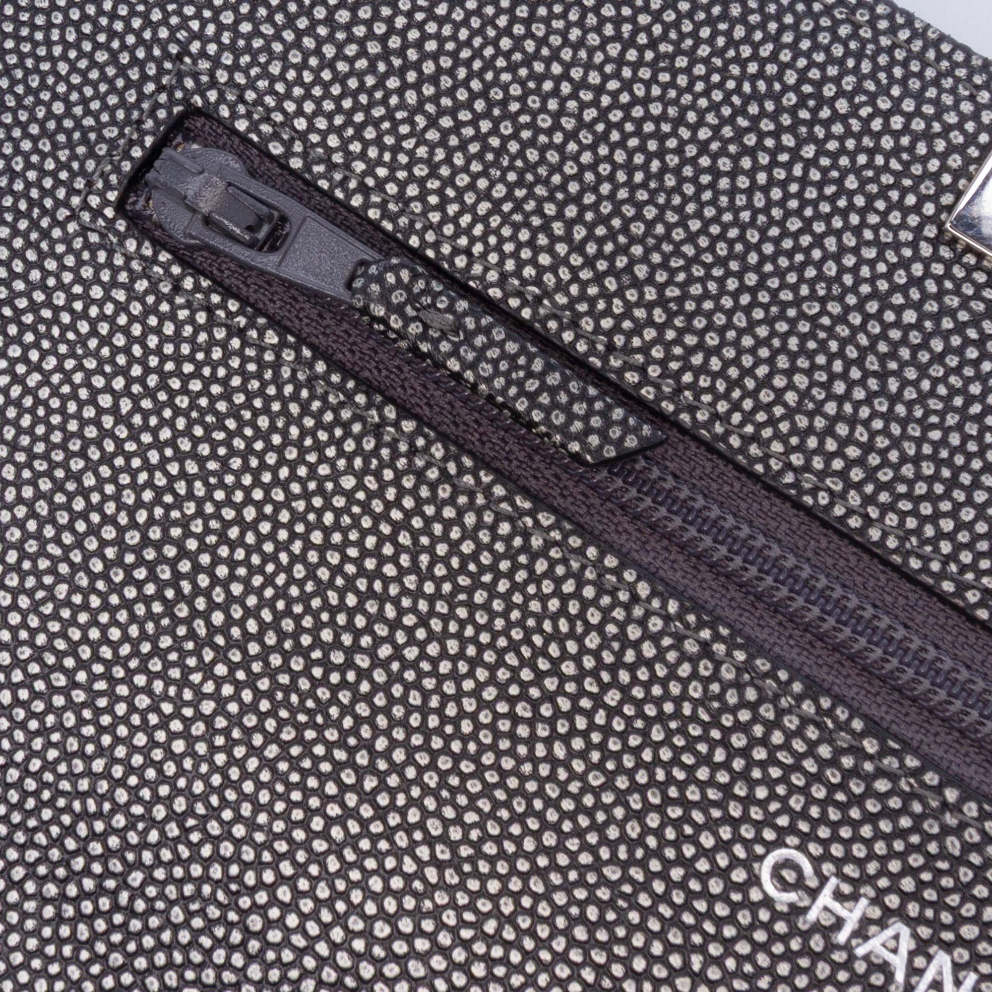 Quilted Metallic Caviar Golden Class Wallet On Chain