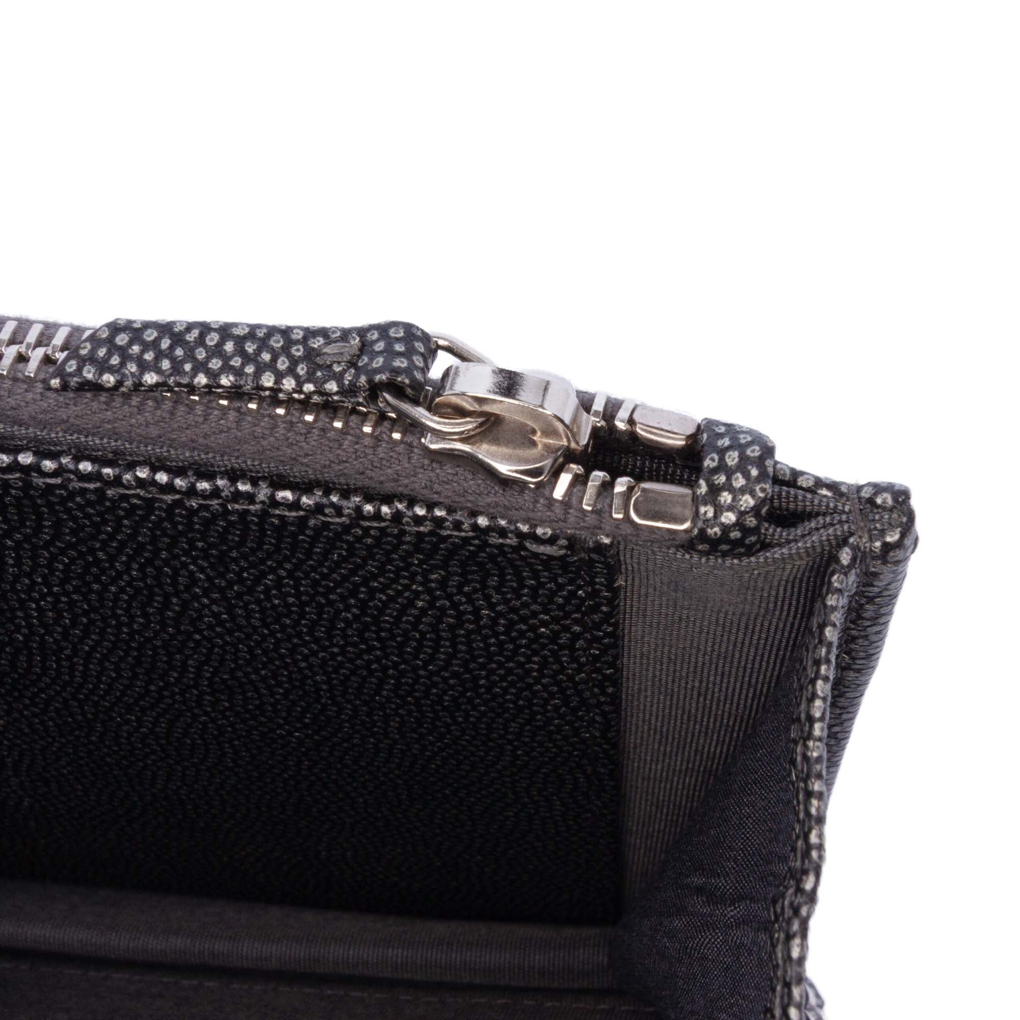 Quilted Metallic Caviar Golden Class Wallet On Chain