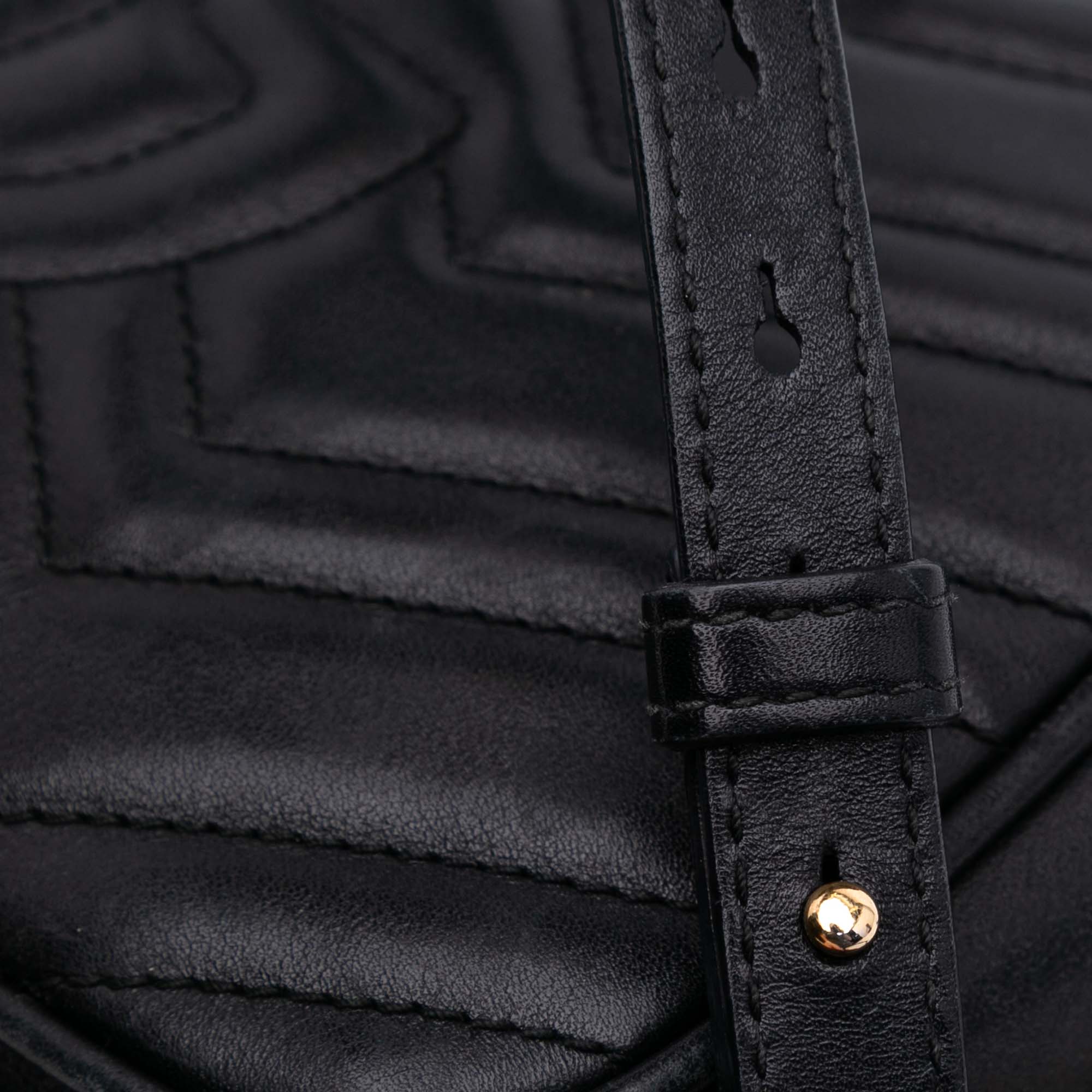 Small GG Marmont Matelasse Leather Crossbody