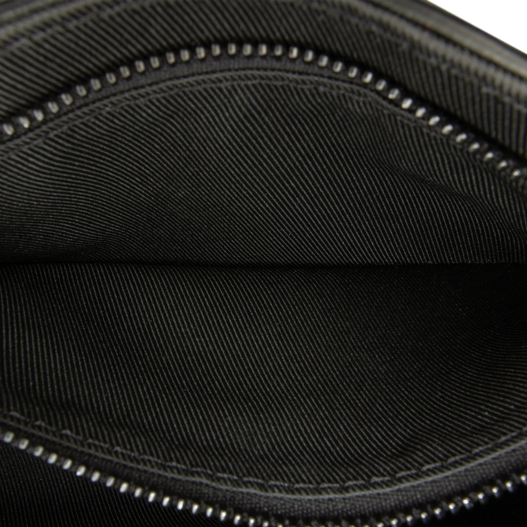 Monogram Taurillon Steamer Wearable Wallet