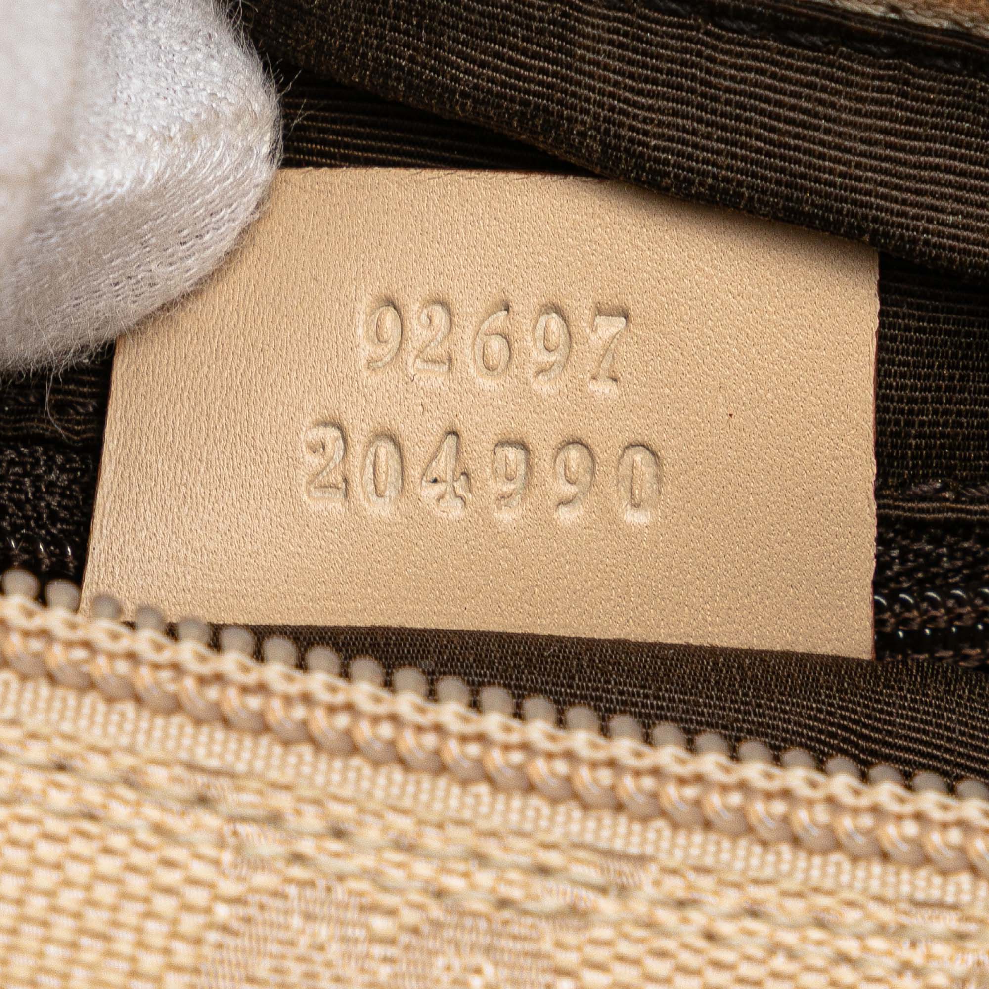 GG Canvas Shoulder Bag
