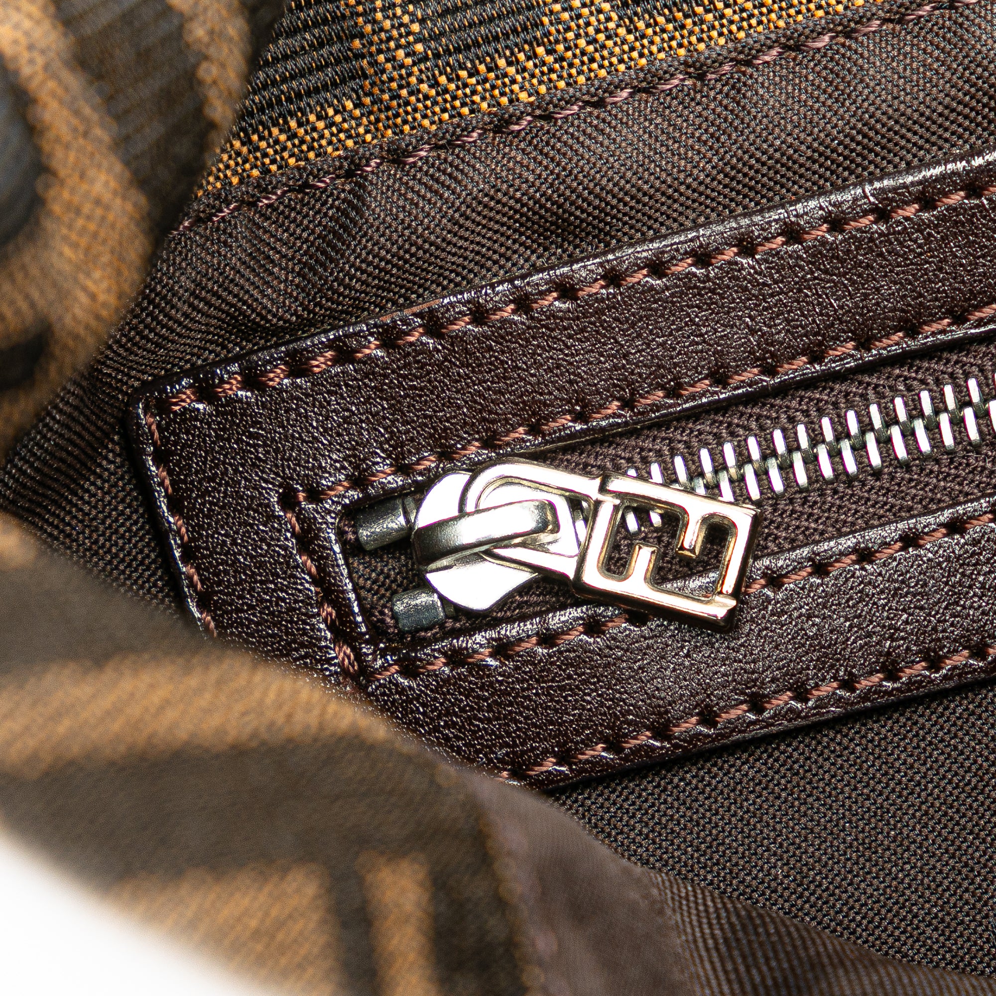Zucca Canvas Shoulder Bag