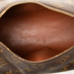 Monogram Papillon 26