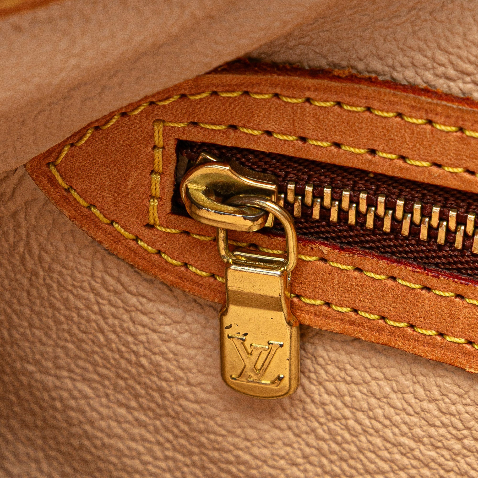 Monogram Petit Bucket