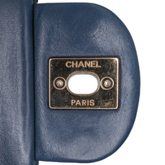 Medium Classic Calfskin Double Flap
