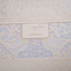 Medium Canvas D Lace Sun Embroidery Book Tote