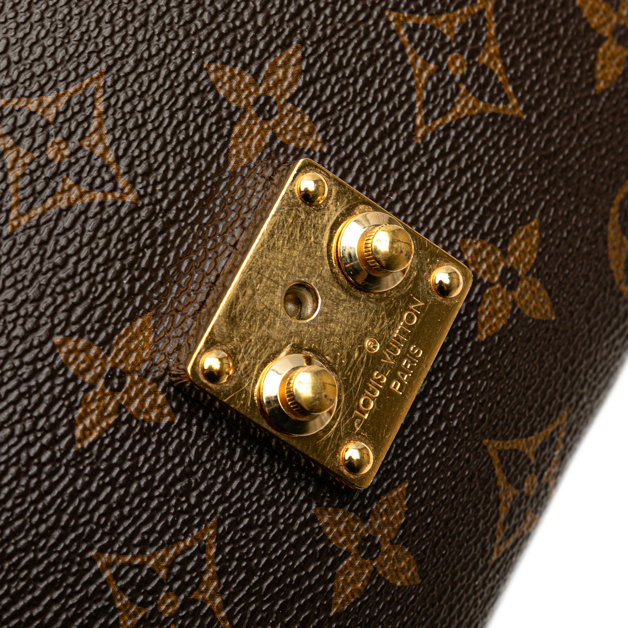 Monogram Pochette Metis
