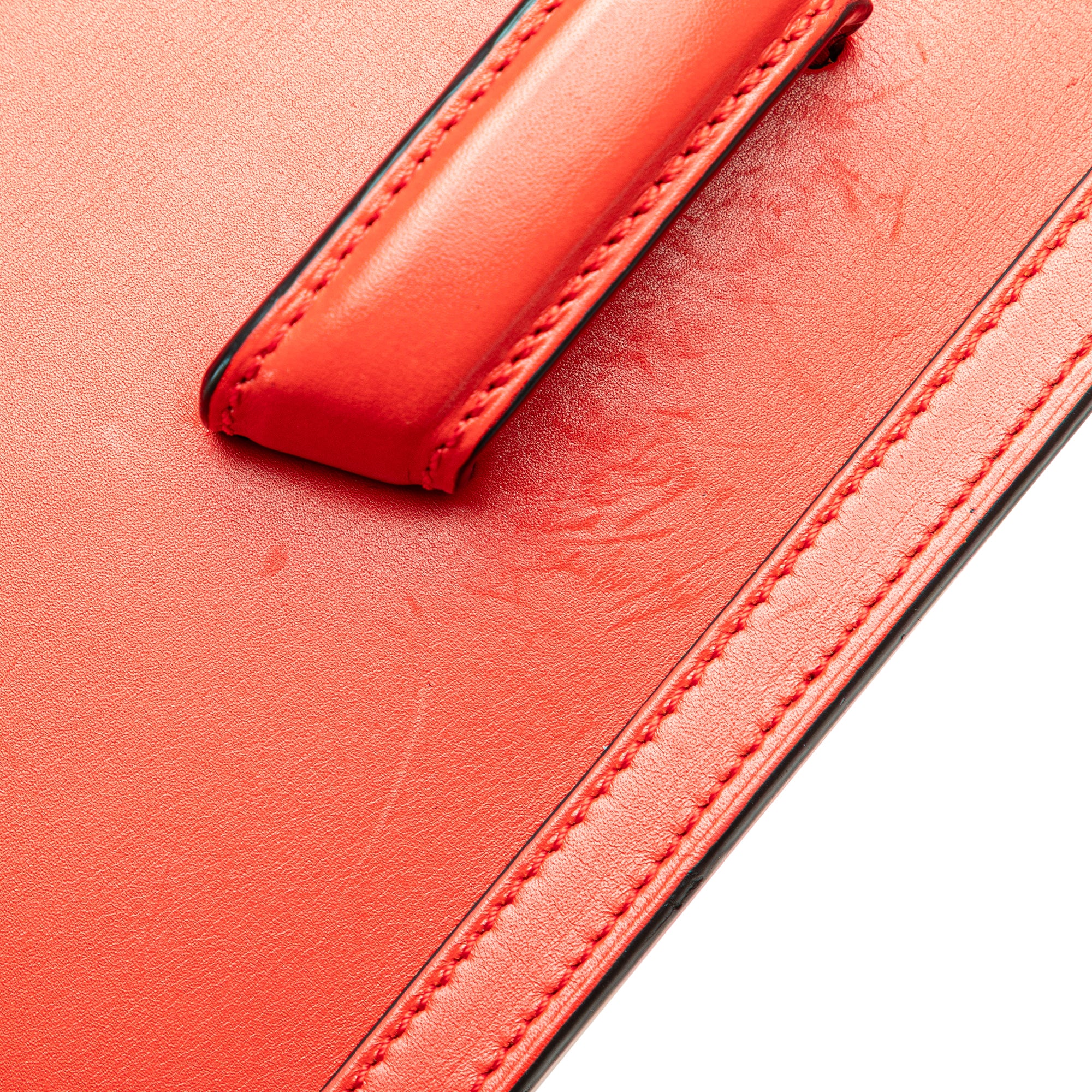 Medium Leather Barcelona Crossbody