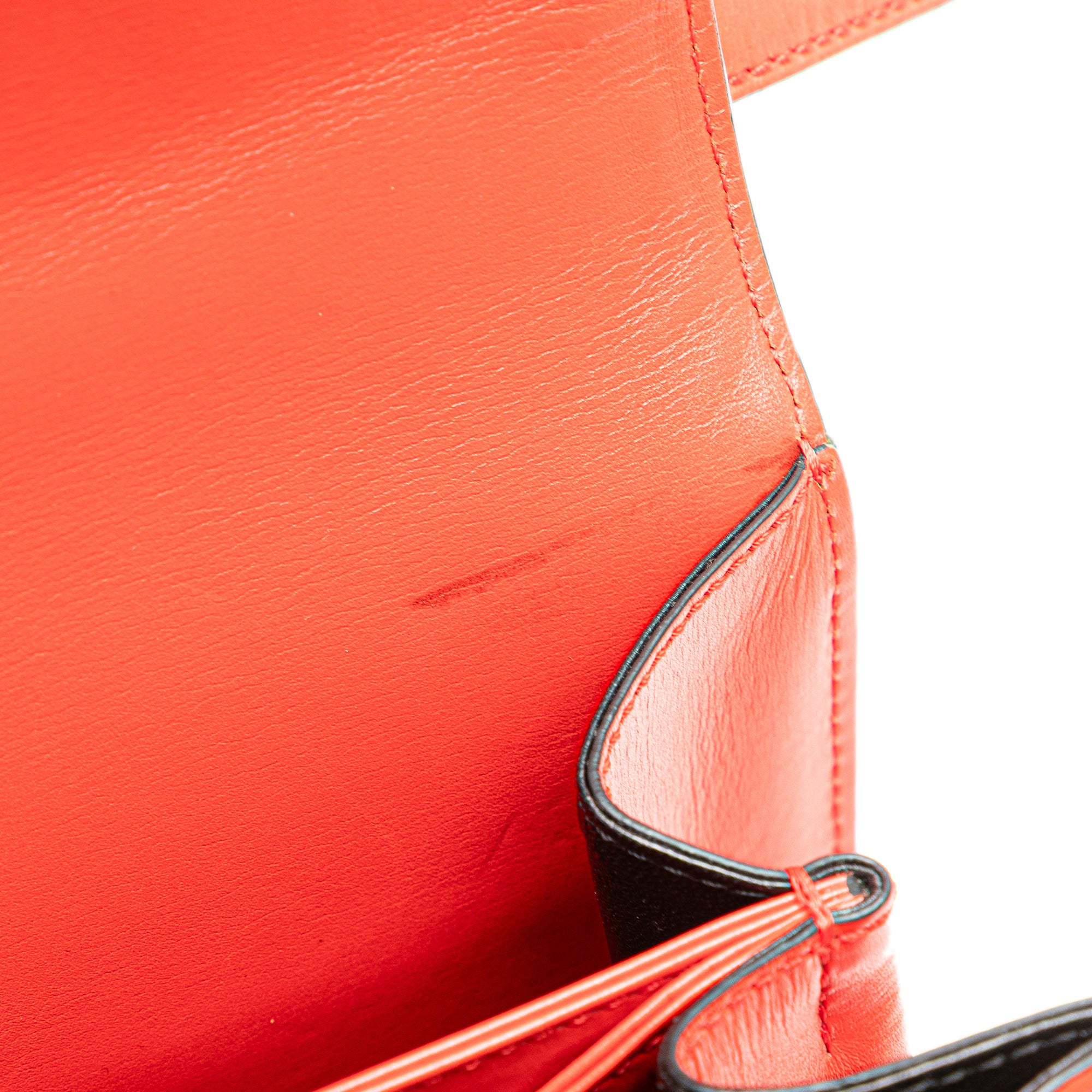 Medium Leather Barcelona Crossbody