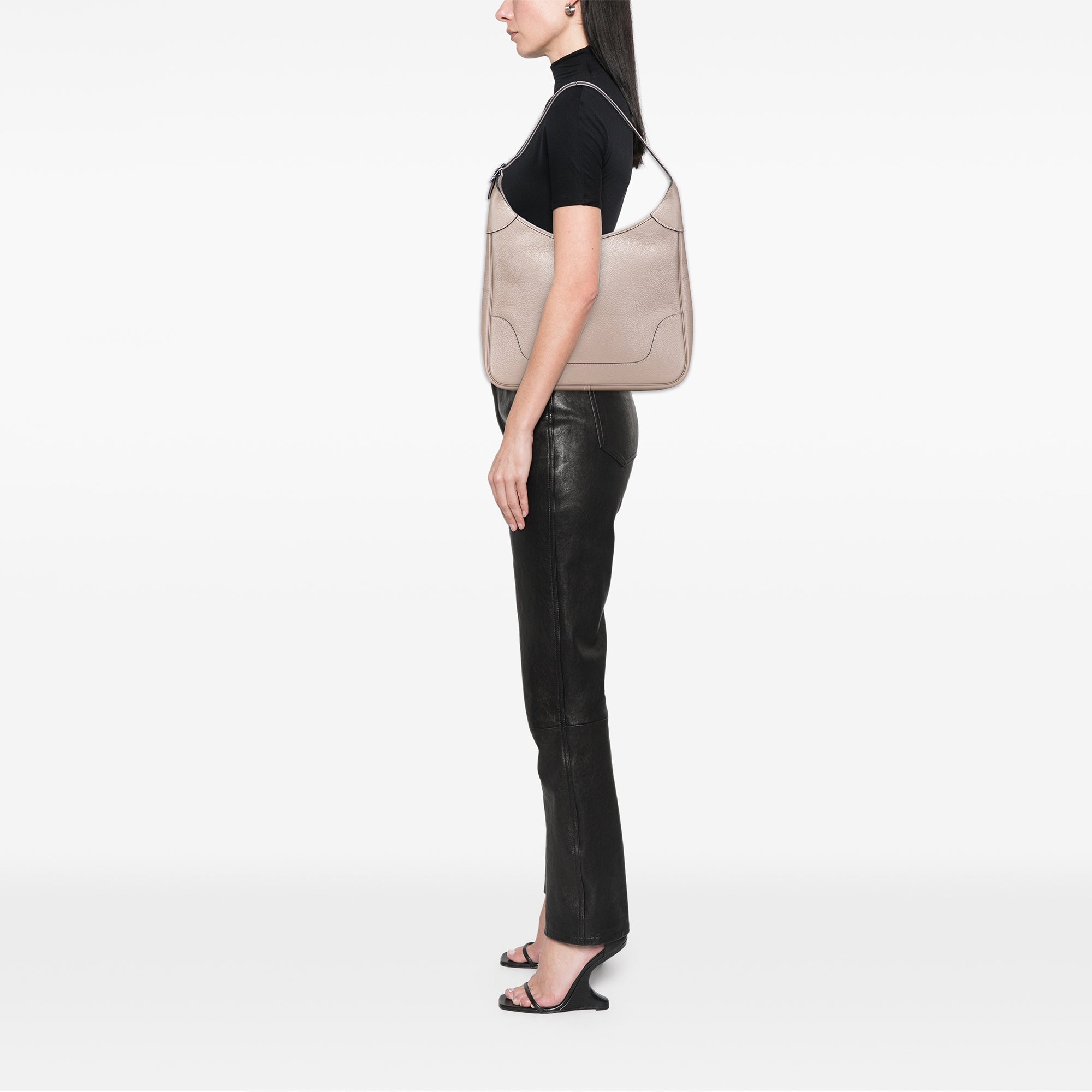 Clemence Trim II 38