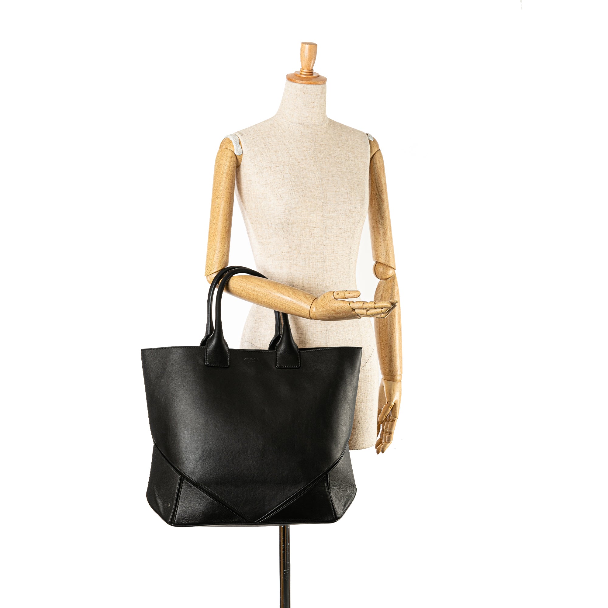 Medium Nappa Easy Tote