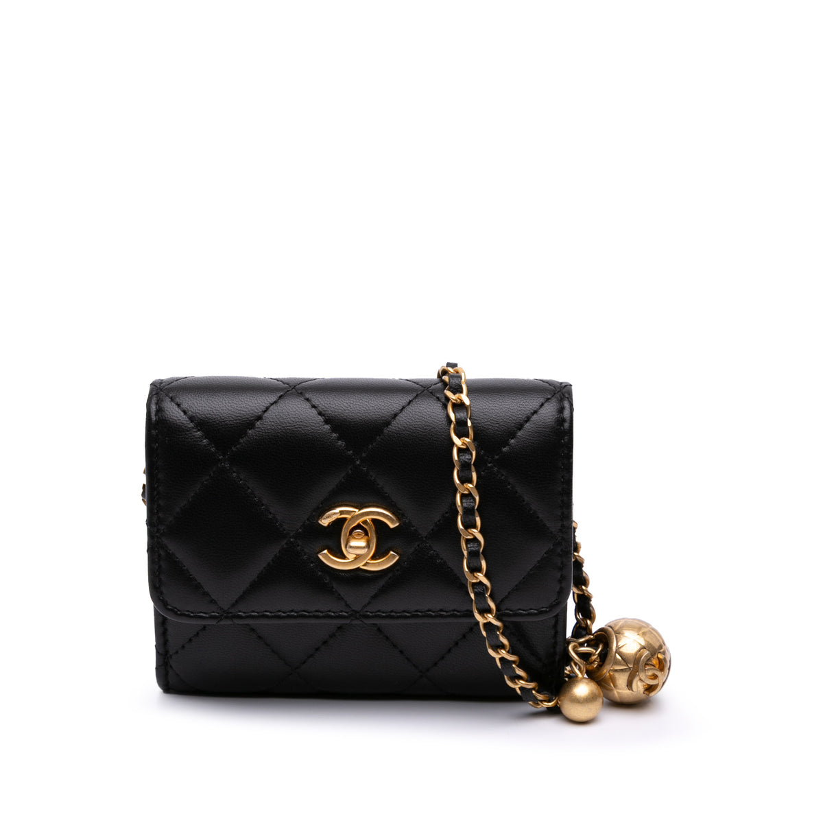 Quilted Lambskin Pearl Crush Clutch With Chain