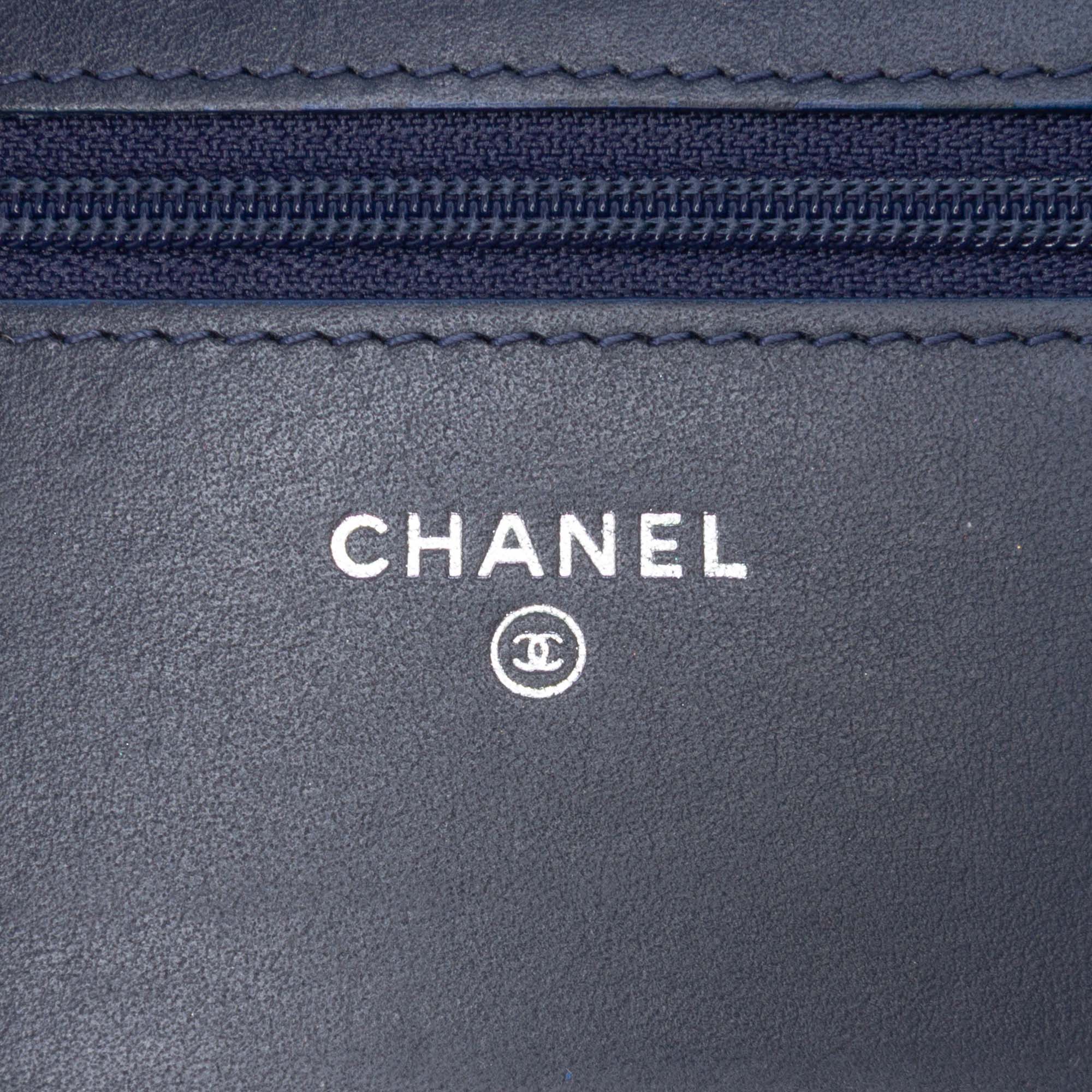 Quilted Tweed and Calfskin Gabrielle Wallet On Chain