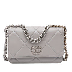 Quilted Lambskin 19 Wallet on Chain