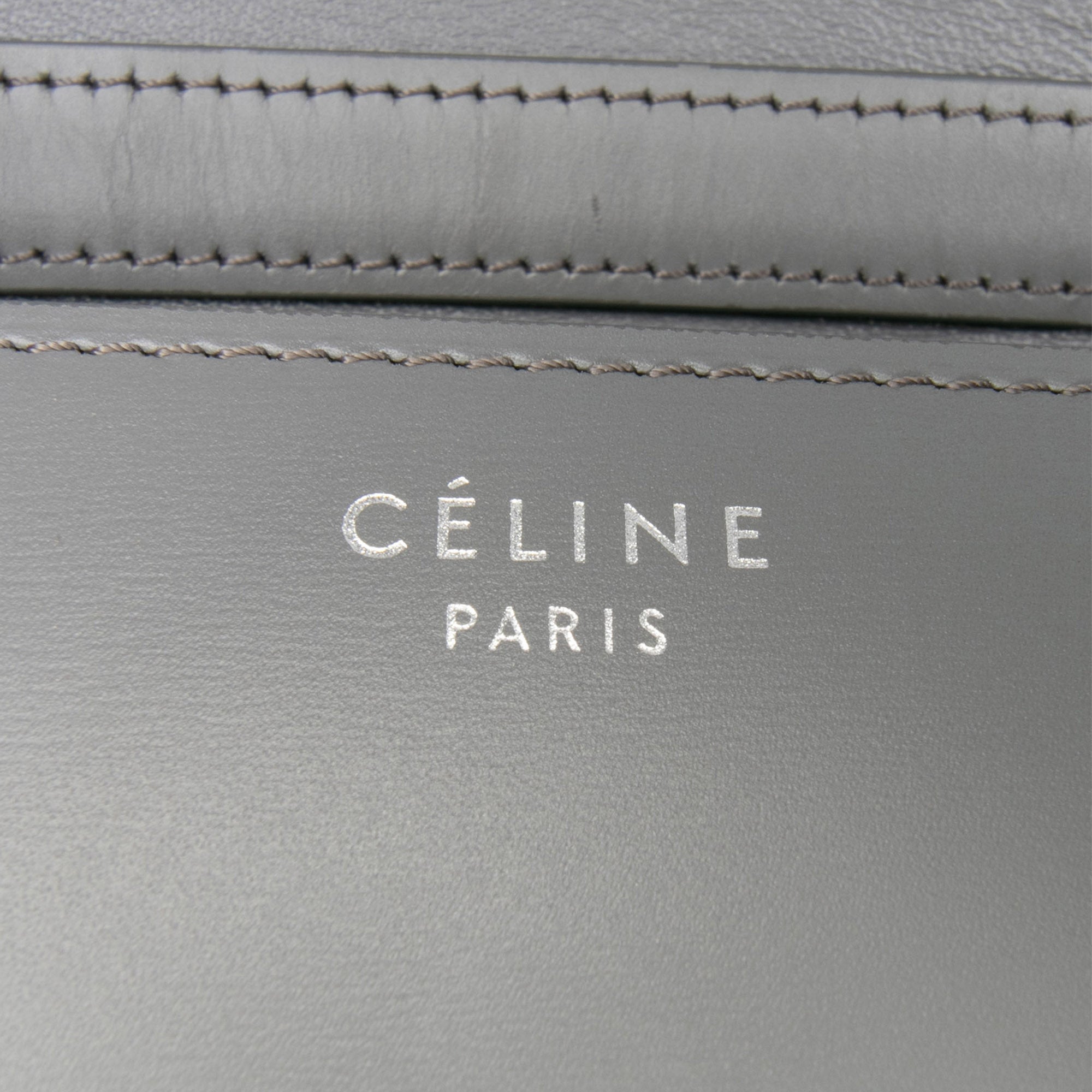 Medium Calfskin Classic Box
