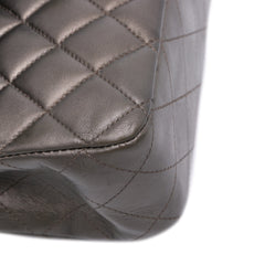 Medium Classic Lambskin Double Flap