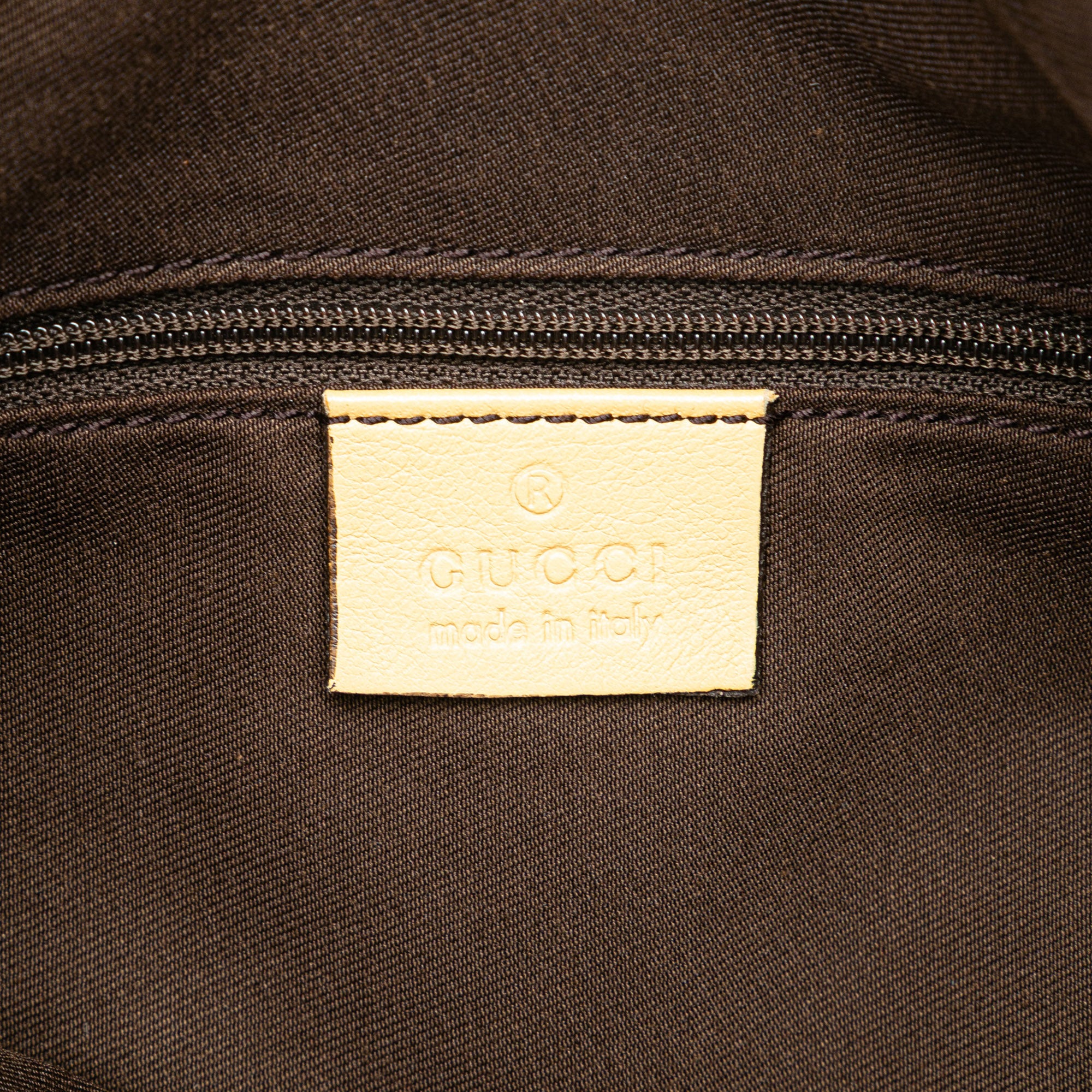 GG Canvas Abbey D Ring Crossbody
