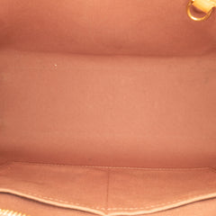Monogram Vernis Brea MM