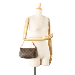 Monogram Pochette Accessoires
