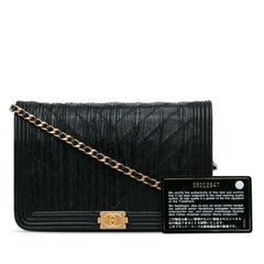 Pleated Crumpled Chevron Le Boy Wallet On Chain