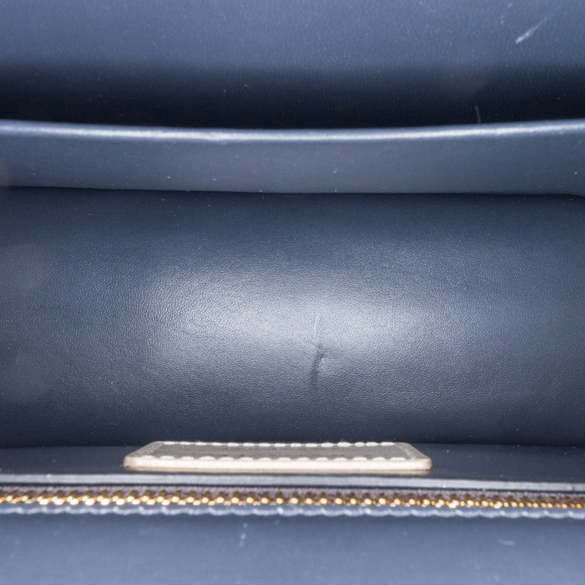 Patent Microcannage 30 Montaigne Chain Flap