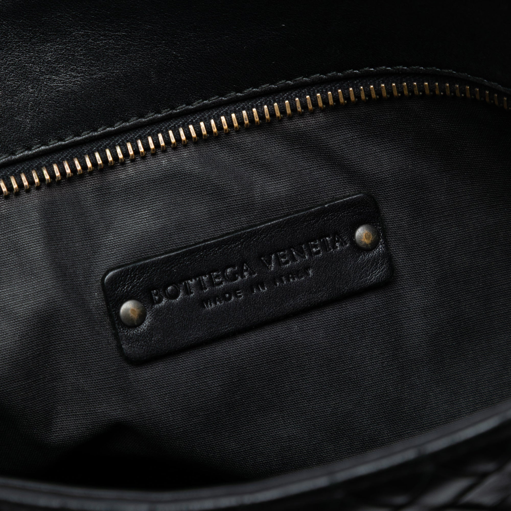 Nappa Intrecciato VN Crossbody