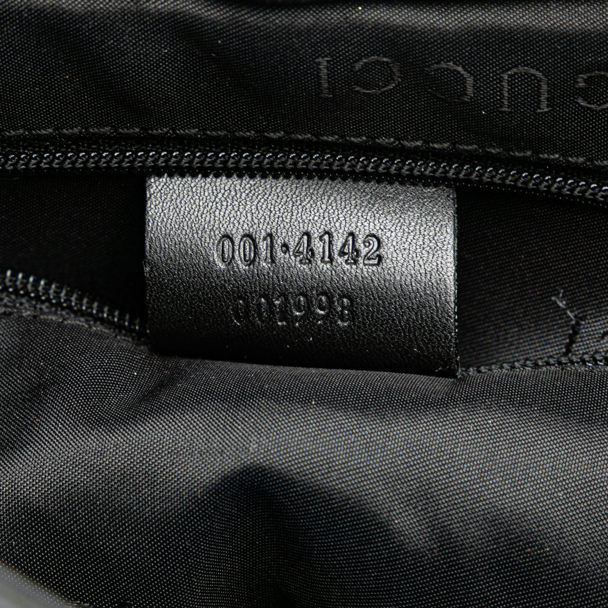 GG Canvas Shoulder Bag